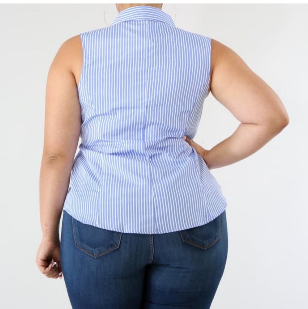 Top/Blouse - Picture 3 of 4